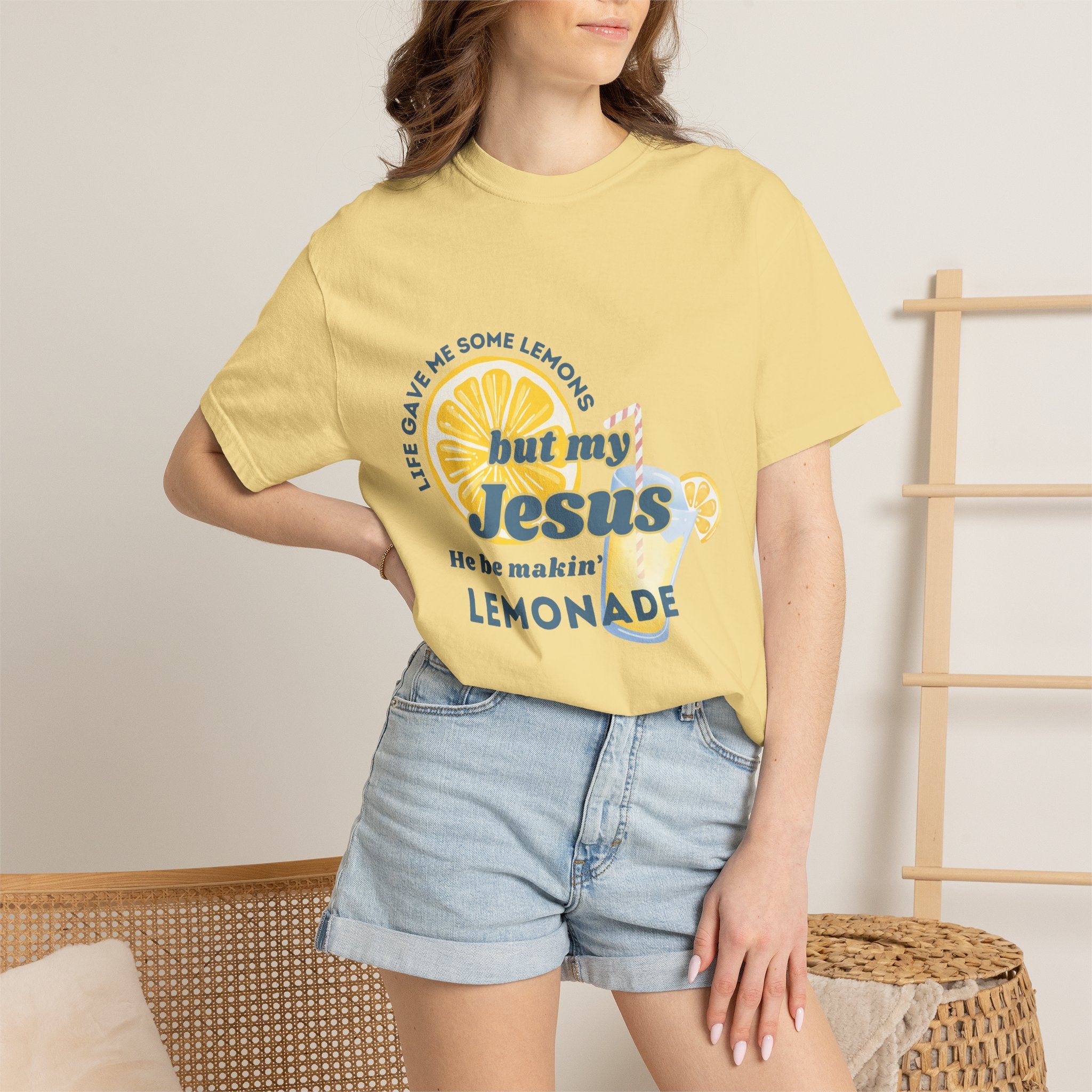 He be makin' Lemonade T-Shirt